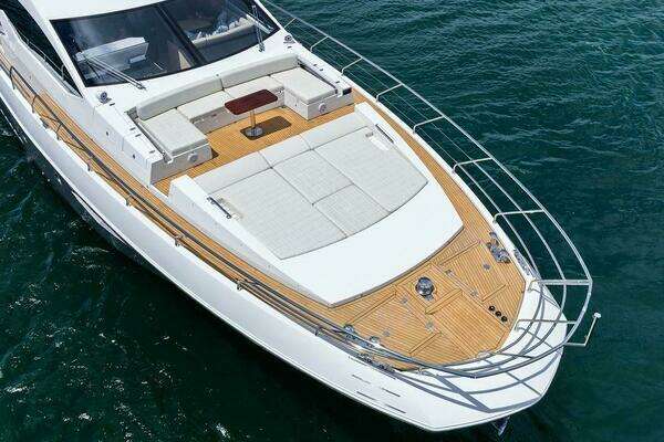Azimut Flybridge Yacht For Sale
