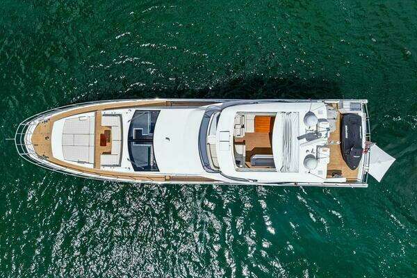 Azimut Flybridge Yacht For Sale