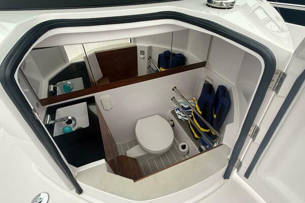 For Boston 28ft Axopar Yacht For Sale