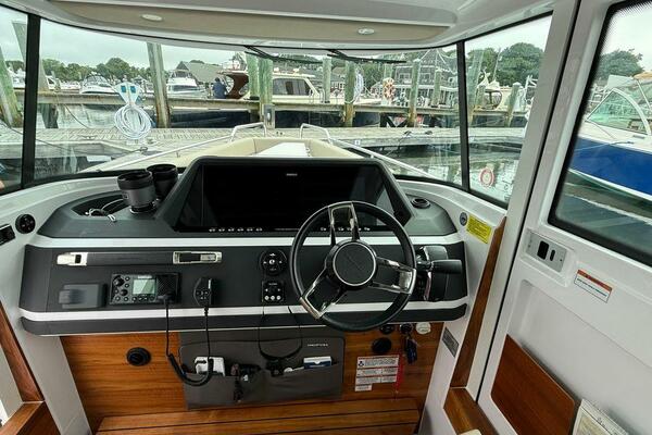 For Boston 28ft Axopar Yacht For Sale