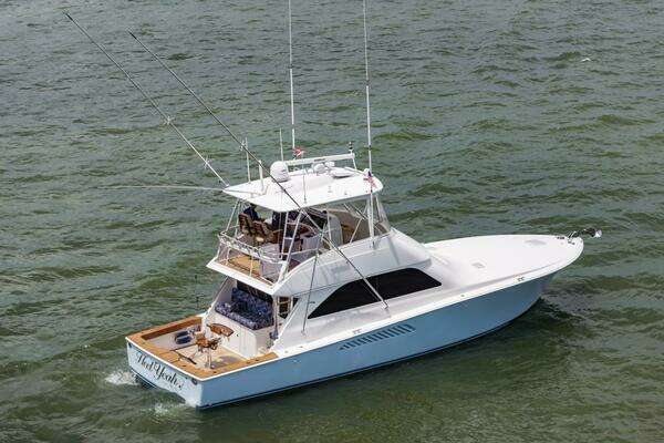 2006 Viking 48