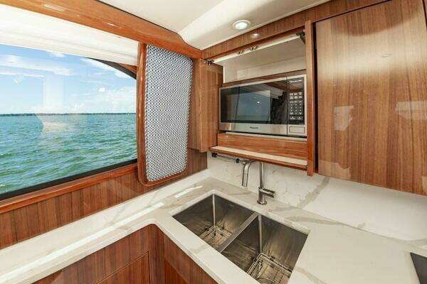 Viking Convertible Yacht For Sale