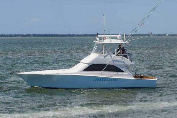 2006 Viking 48