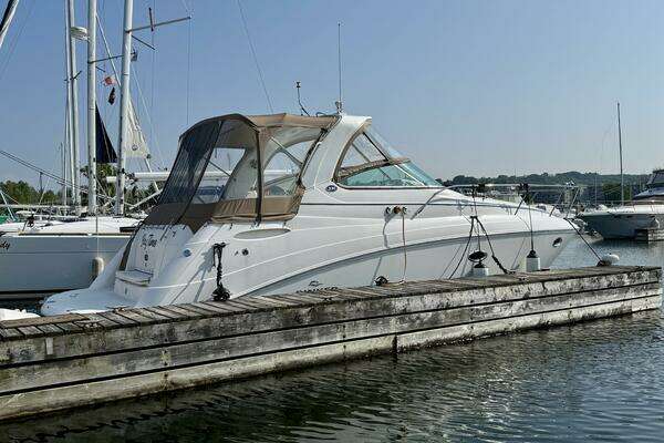 33-ft-Rinker-2008-330 EC- Midland Ontario Canada  yacht for sale