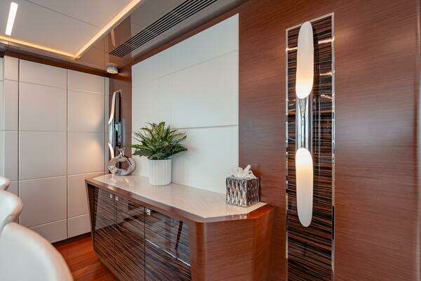 Ocean Alexander 28R Yacht For Sale