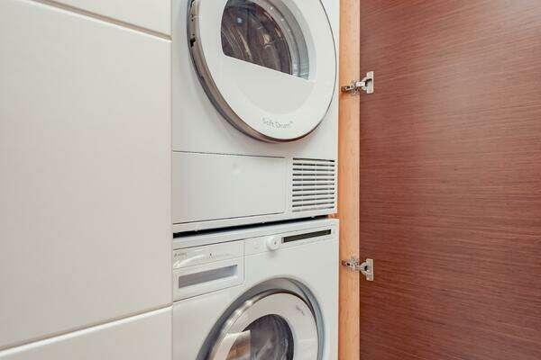 Ocean Alexander 28R Yacht For Sale