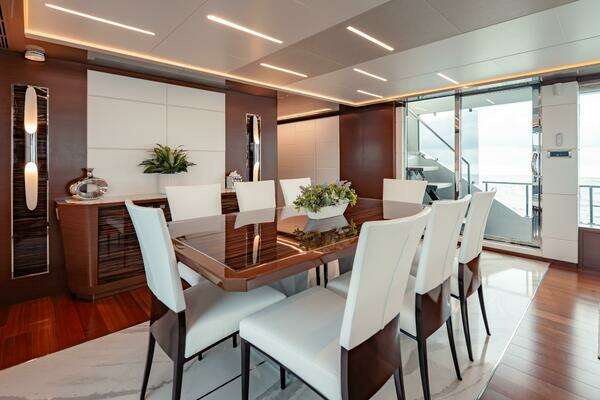 Ocean Alexander 28R Yacht For Sale