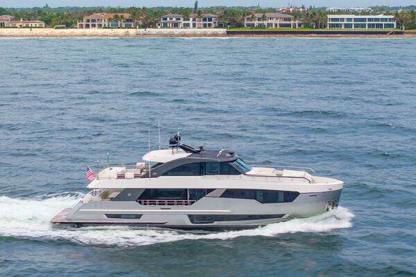 Ocean Alexander 28R Yacht For Sale