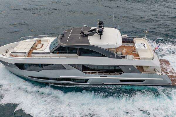 Ocean Alexander 28R Yacht For Sale