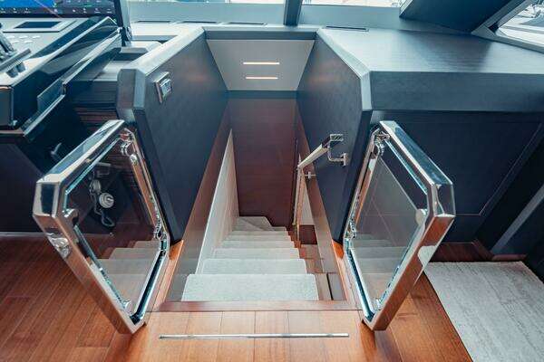 Ocean Alexander 28R Yacht For Sale