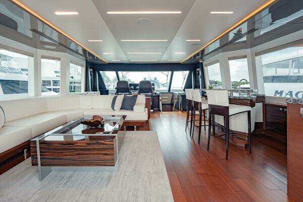 Ocean Alexander 28R Yacht For Sale