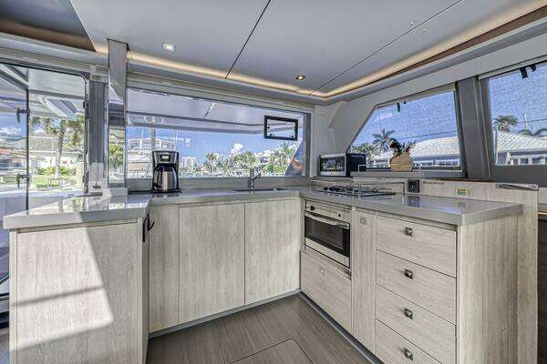 Leopard 45 Owners Version Yacht For Sale