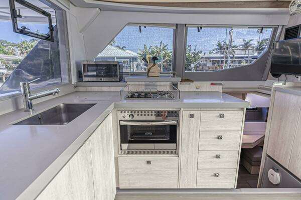 Leopard 45 Owners Version Yacht For Sale