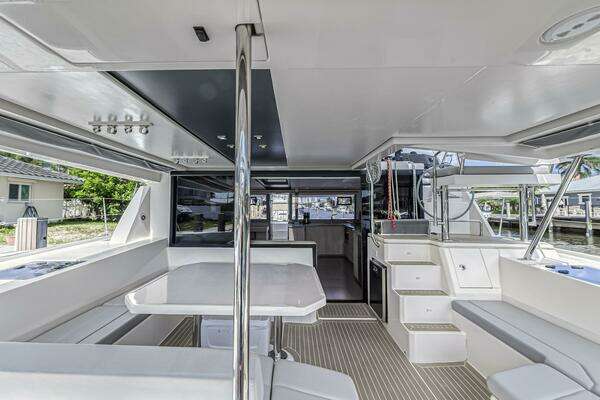 Leopard 45 Owners Version Yacht For Sale
