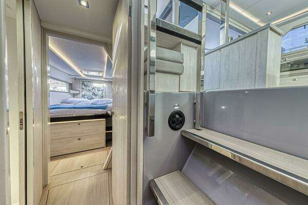 Leopard 45 Owners Version Yacht For Sale