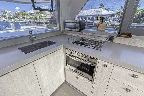 Leopard 45 Owners Version Yacht For Sale