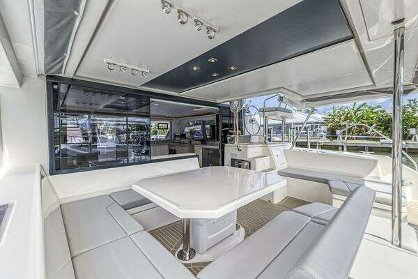 Leopard 45 Owners Version Yacht For Sale