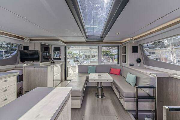 Leopard 45 Owners Version Yacht For Sale