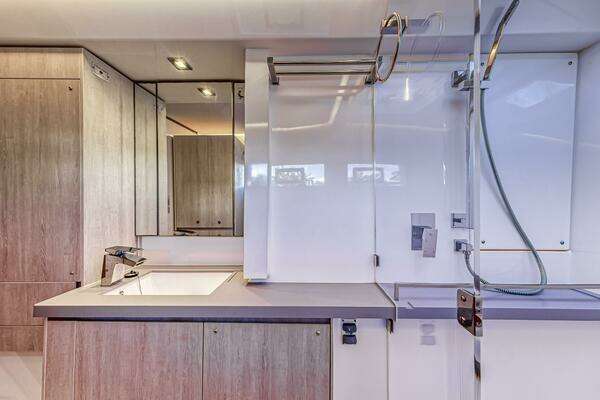 Leopard 45 Owners Version Yacht For Sale