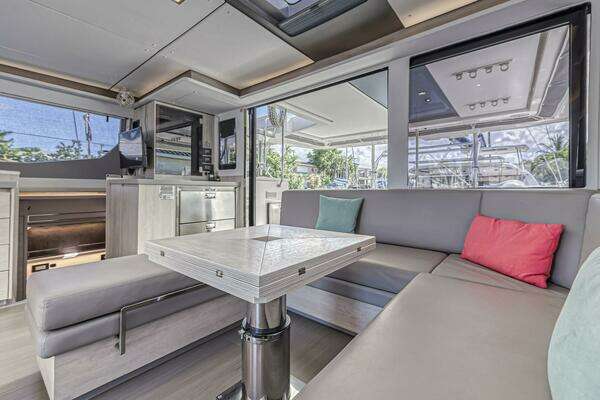 Leopard 45 Owners Version Yacht For Sale