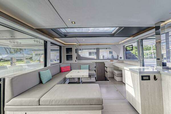 Leopard 45 Owners Version Yacht For Sale