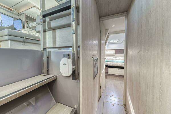 Leopard 45 Owners Version Yacht For Sale