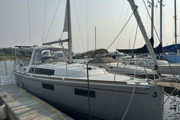 35-ft-Beneteau-2021-Oceanis 35.1-Eugenia-Suttons Bay Michigan United States yacht for sale