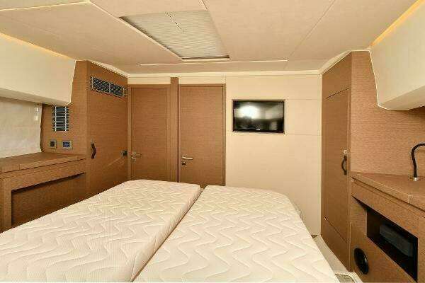 Prestige 460S Yacht For Sale