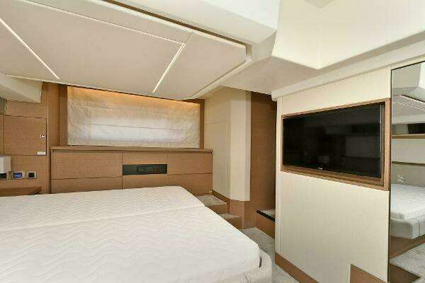 Prestige 460S Yacht For Sale