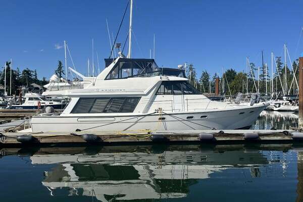 47-ft-Bayliner-2000-4788 Pilothouse Motoraycht-North Saanich British Columbia Canada yacht for sale