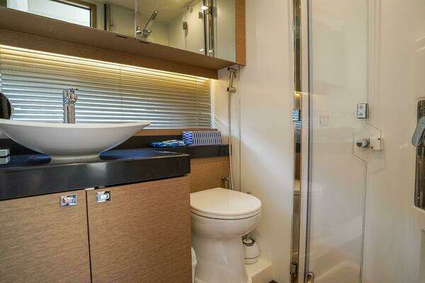 Prestige 500 Flybridge Yacht For Sale
