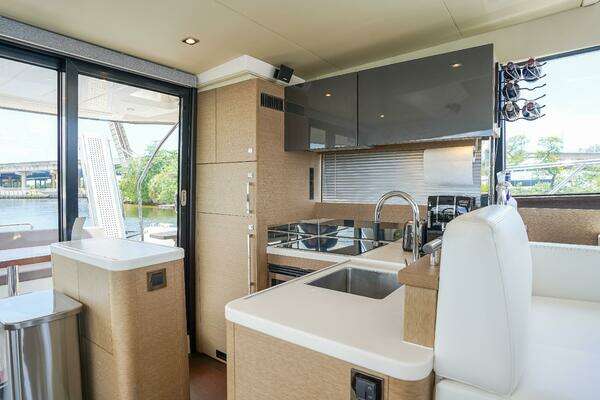 Prestige 500 Flybridge Yacht For Sale