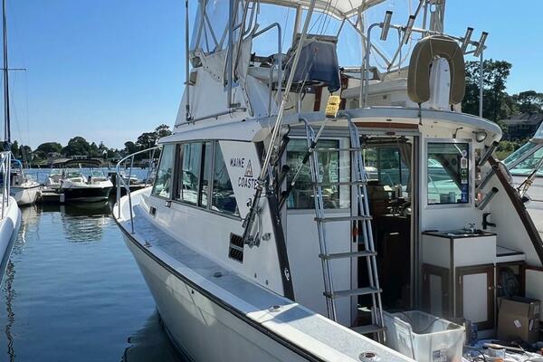 Leslie Ann 35ft Henriques Yacht For Sale