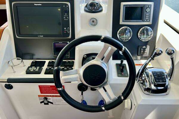 Jeanneau  Yacht For Sale