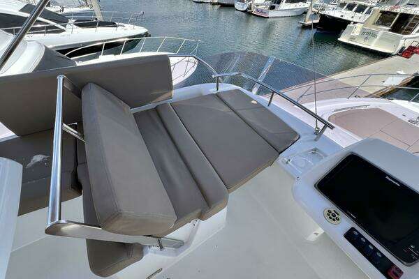 Jeanneau  Yacht For Sale