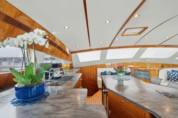 75ft Privilege Yacht For Sale 75ft Privilege Yacht For Sale