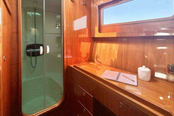Privilege 515 Yacht For Sale