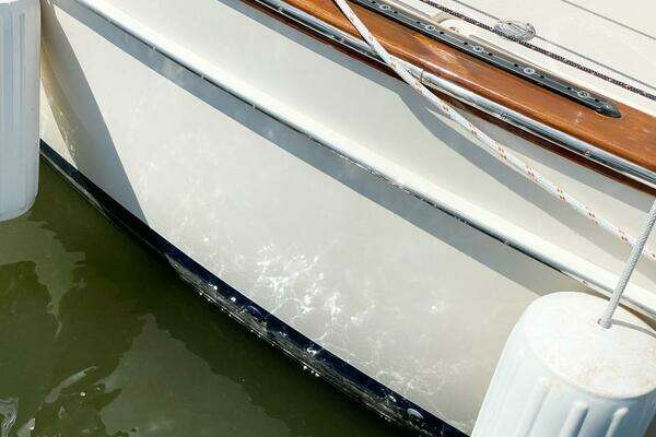 Island Packet 370 Yacht For Sale
