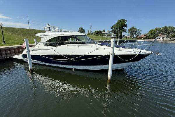 45-ft-Cruisers Yachts-2013-Cantius-Livin' La Vitta 2-Manistee Michigan United States yacht for sale