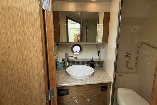 Cruisers Yachts Cantius Yacht For Sale