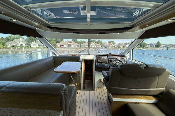 Cruisers Yachts Cantius Yacht For Sale
