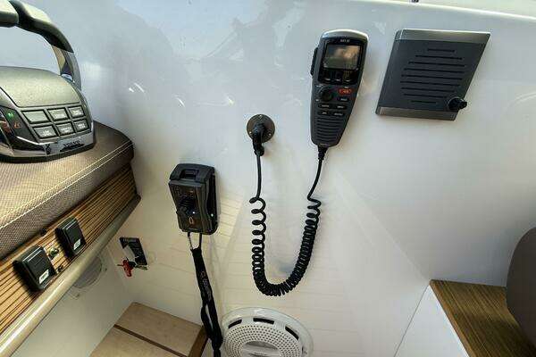 Cruisers Yachts Cantius Yacht For Sale