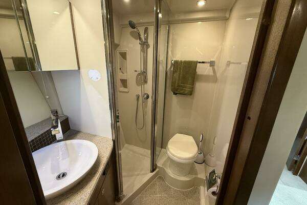 Cruisers Yachts Cantius Yacht For Sale