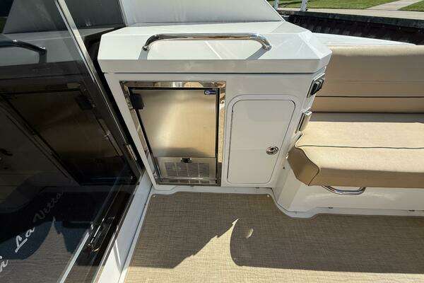 Cruisers Yachts Cantius Yacht For Sale