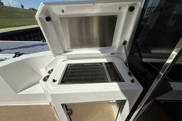 Cruisers Yachts Cantius Yacht For Sale