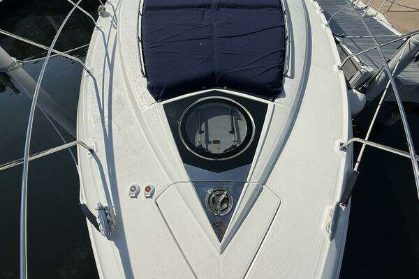 Cruisers Yachts Cantius Yacht For Sale