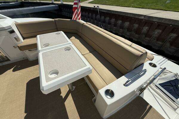 Cruisers Yachts Cantius Yacht For Sale