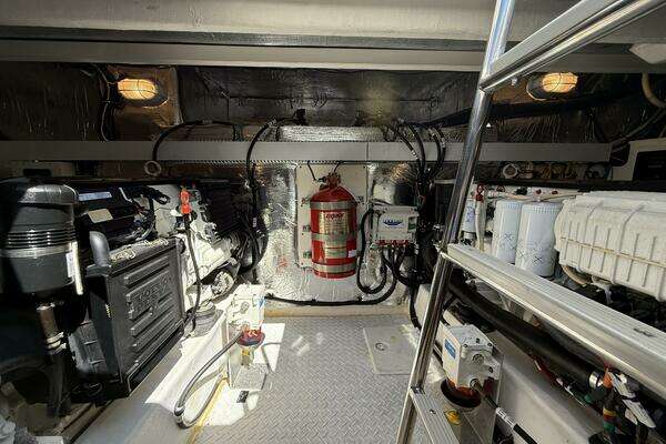 Cruisers Yachts Cantius Yacht For Sale