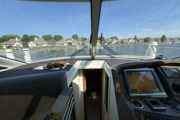 Cruisers Yachts Cantius Yacht For Sale