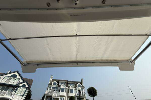 Cruisers Yachts Cantius Yacht For Sale